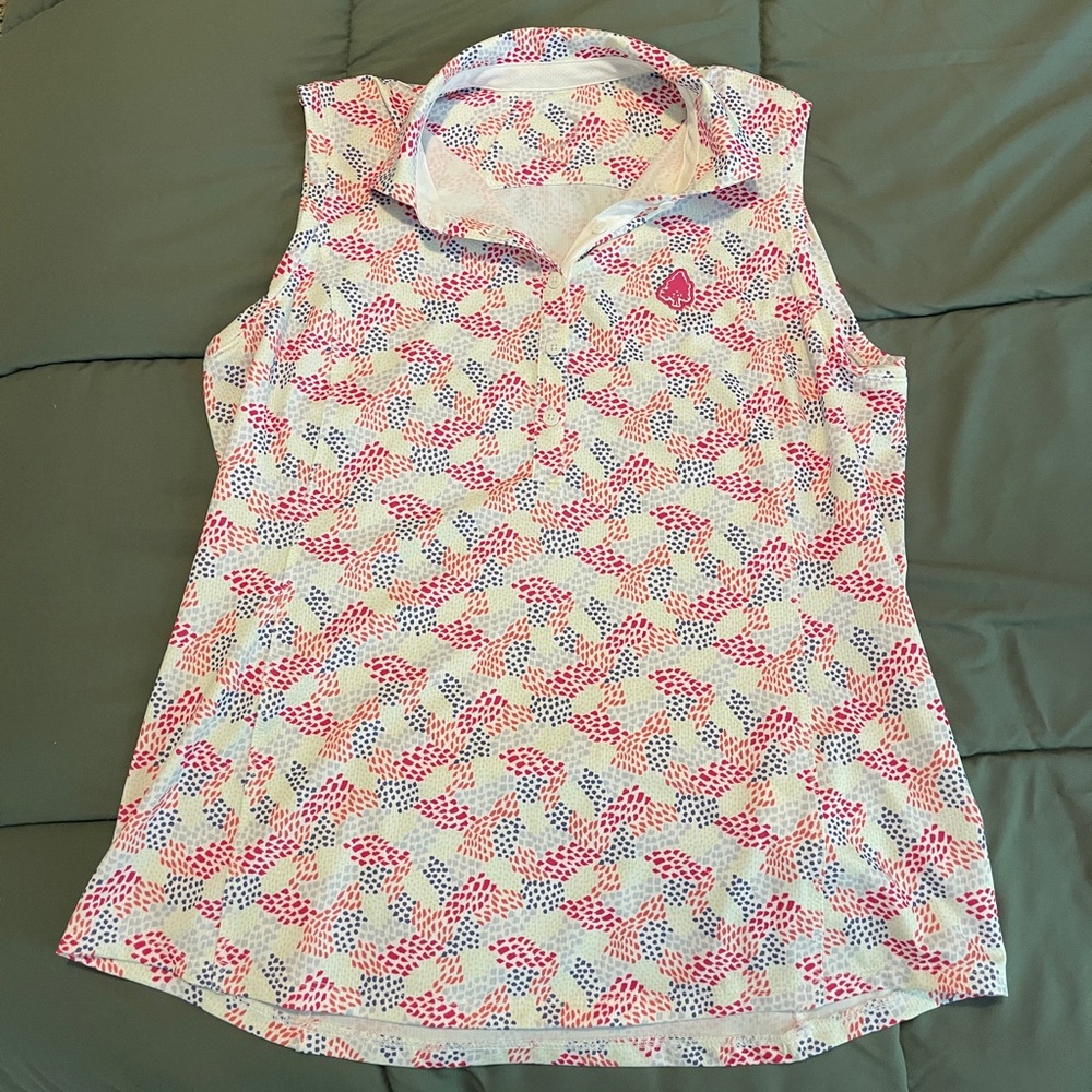 Zero resistance sleeveless polo
